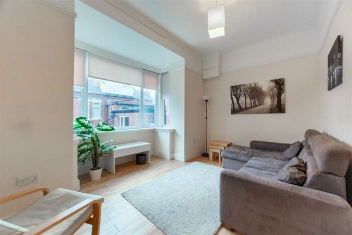 2 Bedroom Apartment To Rent In Otterburn Villas, Jesmond, Newcastle Upon Tyne, NE2