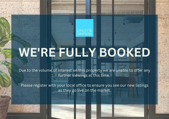 2 Bedroom Semi-Detached House To Rent In Latchmere View, Leeds, West Yorkshire, LS16