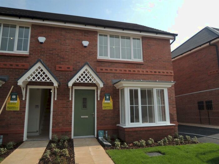 3 Bedroom Semi-Detached House To Rent In Lea Hall Green, Handsworth, Birmingham, B20