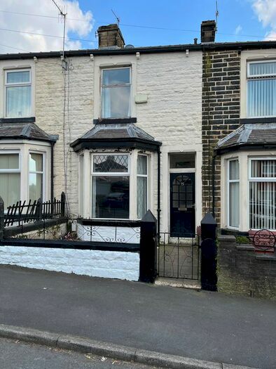 4 Bedroom Terraced House To Rent In Culshaw Street, Burnley, BB10