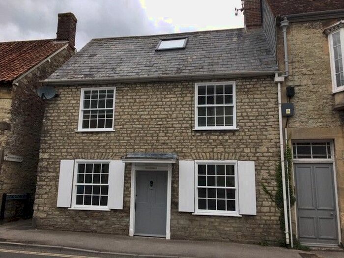 3 Bedroom End Of Terrace House To Rent In Potters Croft, Salisbury Street, Mere, Wiltshire, BA12