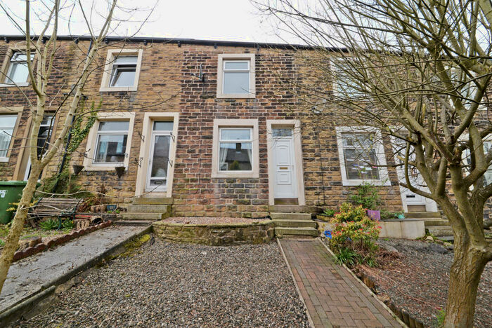 2 Bedroom Terraced House To Rent In Rosemount Avenue, Barnoldswick, BB18