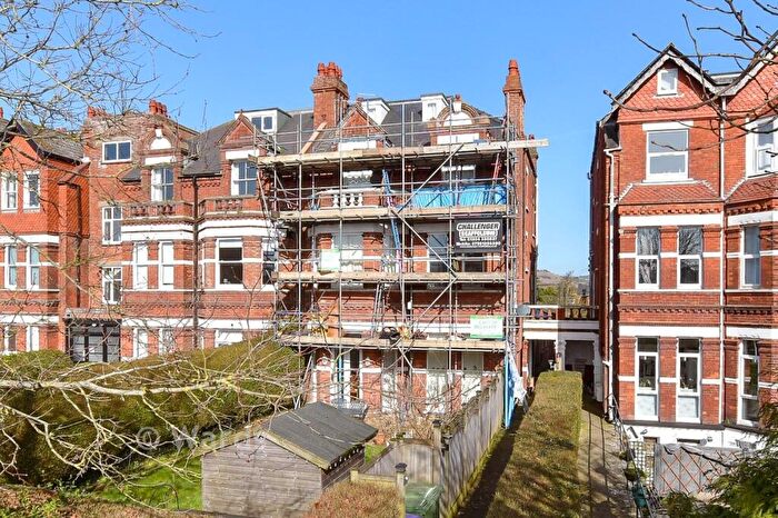 1 Bedroom Apartment For Sale In Shorncliffe Road, Folkestone, Kent, CT20