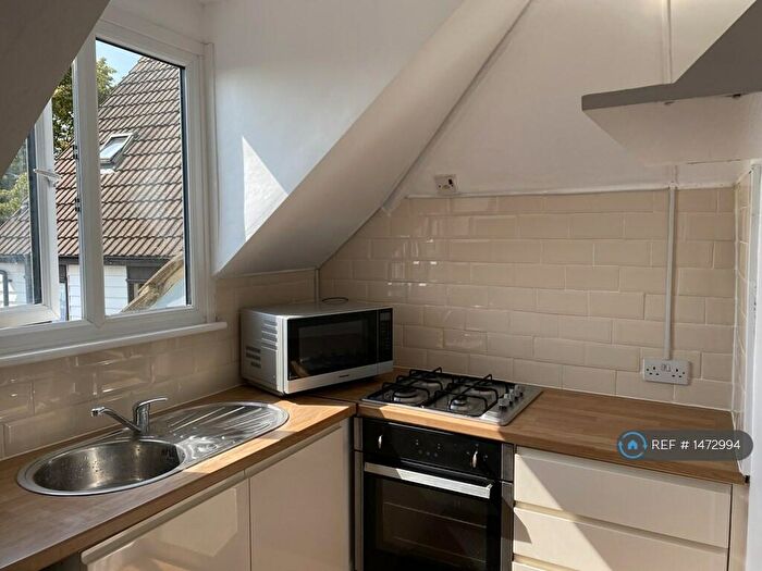 1 Bedroom Flat To Rent In Muswell Hill, London, N10