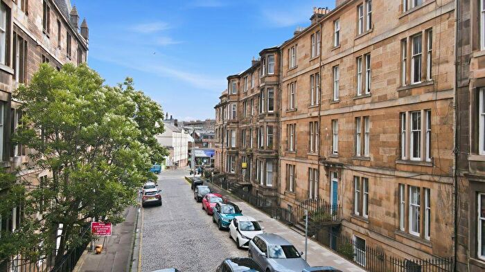 1 Bedroom Flat For Sale In A/ Leslie Place, Edinburgh, EH4