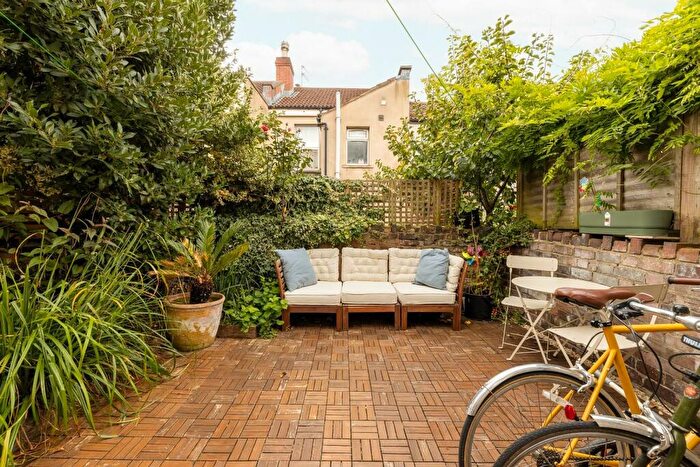 3 Bedroom Terraced House For Sale In Barratt Street, Easton, BS5
