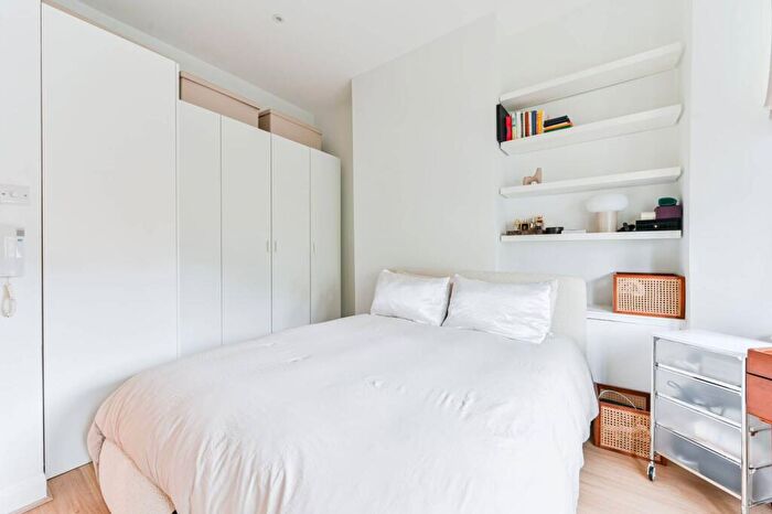 1 Bedroom Flat To Rent In Grove Hill Road, Harrow On The Hill, Harrow, HA1