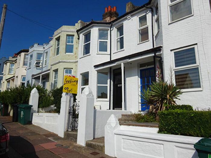 2 Bedroom Flat To Rent In Hollingdean Terrace, Brighton, BN1