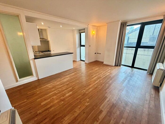 1 Bedroom Apartment To Rent In Belward Street, Nottingham, NG1