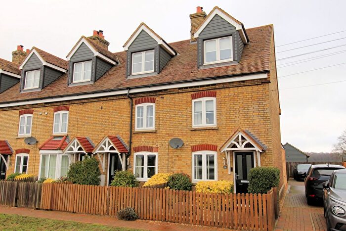 3 Bedroom End Terrace House For Sale In Heath Road, Gamlingay, Sandy, SG19