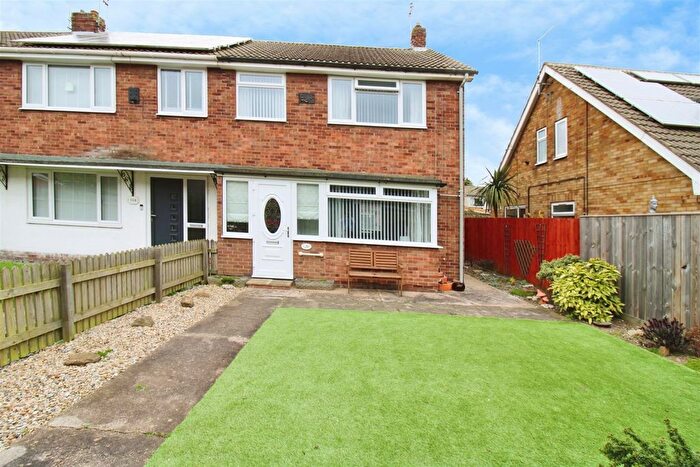 3 Bedroom Semi Detached House For Sale In Cotterdale, Hull, HU7