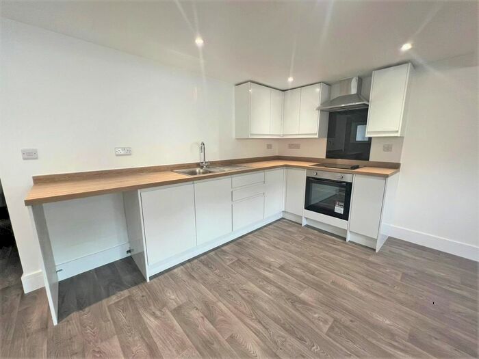 1 Bedroom Flat To Rent In Exeter, EX5