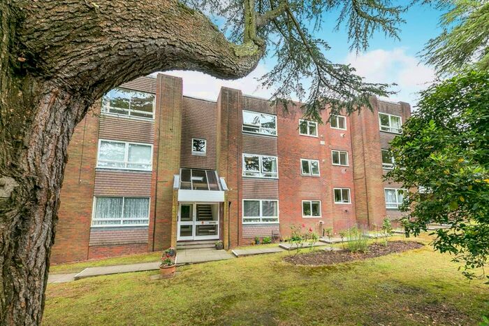 2 Bedroom Flat To Rent In Albury Road, Guildford, GU1