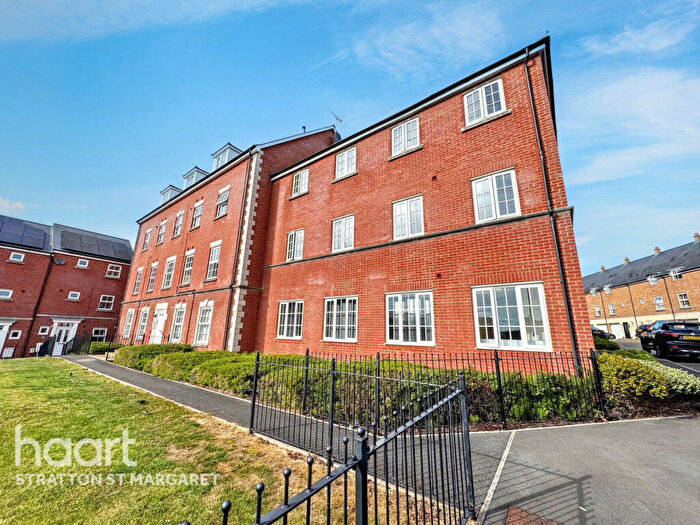 2 Bedroom Flat For Sale In Dyson Road, Swindon, SN25