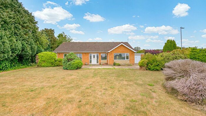 3 Bedroom Detached Bungalow For Sale In Boston Road, Spilsby, PE23
