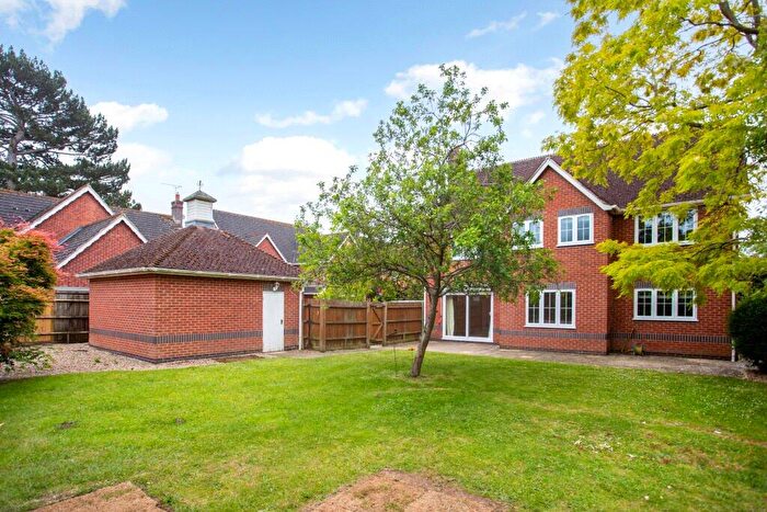 5 Bedroom Detached House To Rent In St. Andrews Gardens, Cobham, Surrey, KT11