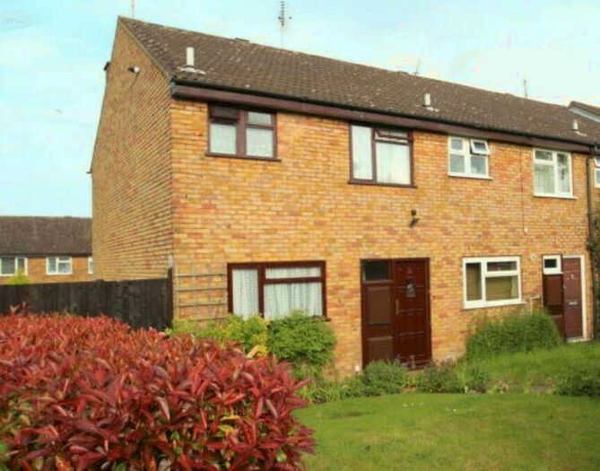 3 Bedroom End Of Terrace House To Rent In Lullingstone Aveue, Swanley, BR8