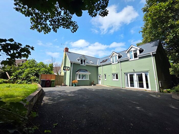 4 Bedroom Detached House For Sale In Ashfield, First Lane, Pembroke, Sir Benfro, SA71