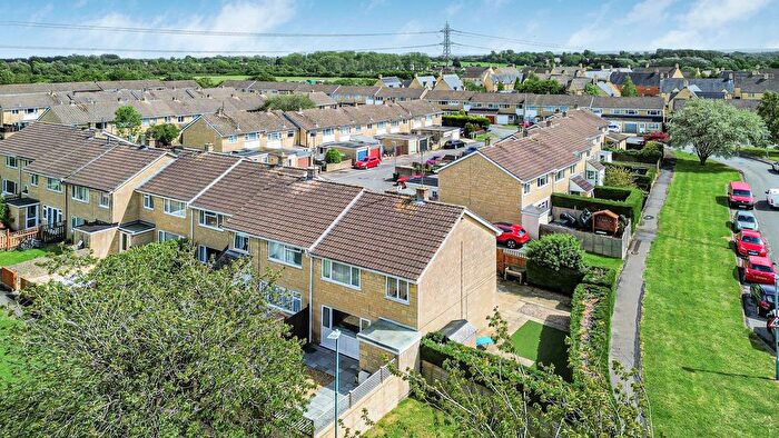 3 Bedroom End Terrace House For Sale In North Home Road, Cirencester, Gloucestershire, GL7