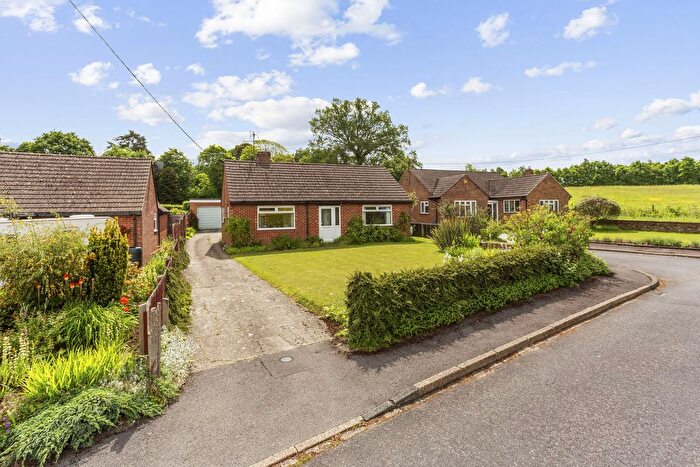 3 Bedroom Detached Bungalow For Sale In Dryden Way, Liphook, GU30