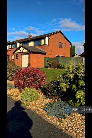 3 Bedroom Detached House To Rent In Gredington Close, Wrexham, LL13