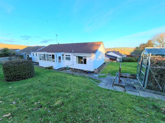 3 Bedroom Detached Bungalow For Sale In Lawhitton, Launceston, PL15