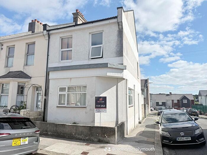 2 Bedroom End Of Terrace House For Sale In Two/three Bedroom Home With Huge Potential, PL2