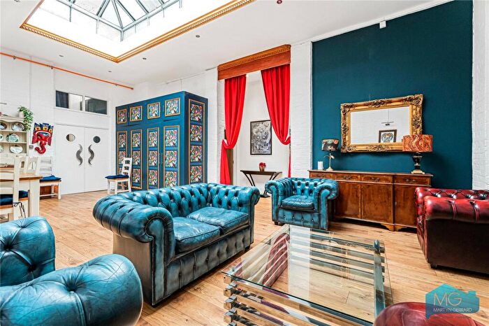 3 Bedroom Apartment For Sale In Royal College Street, London, NW1