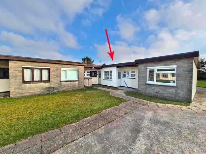 1 Bedroom Chalet For Sale In Predannack, Helston, TR12