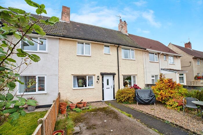 3 Bedroom Terraced House For Sale In Third Avenue, Clipstone Village, Mansfield, NG21