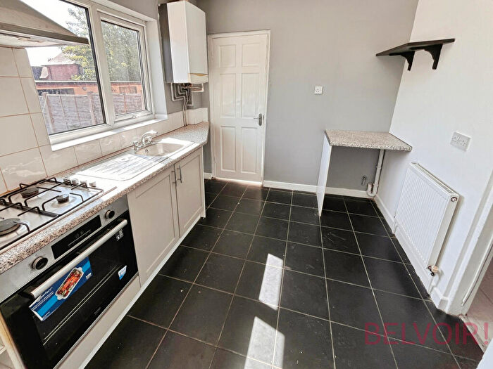 3 Bedroom Semi-Detached House To Rent In Minver Crescent, Aspley, Nottingham, NG8