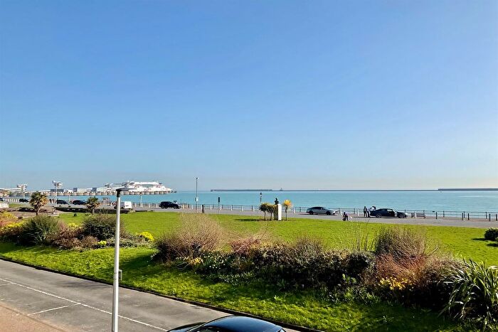 2 Bedroom Flat For Sale In The Gateway, Dover, CT16