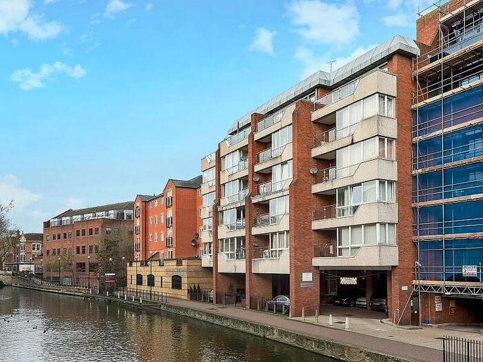 1 Bedroom Flat To Rent In Kings Reach Court, Crane Wharf, Reading, RG1