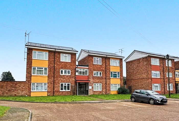 3 Bedroom Apartment For Sale In Heath View, Kesgrave, Ipswich, Suffolk, IP5