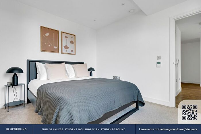 1 Bedroom Flat To Rent In Vauxhall, London, SW8