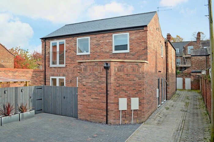 2 Bedroom Flat To Rent In Compton Mews, Clifton Green, York, YO30