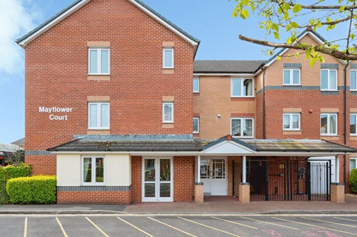 1 Bedroom Flat For Sale In Oakley Road, Southampton, SO16