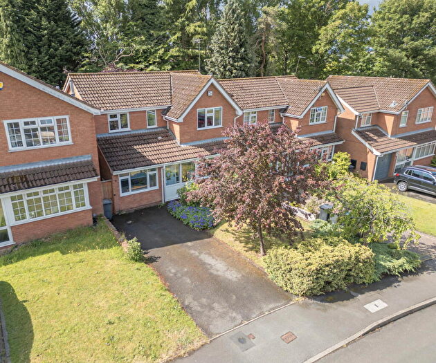 4 Bedroom Detached House For Sale In Hallot Close, Birmingham, B23