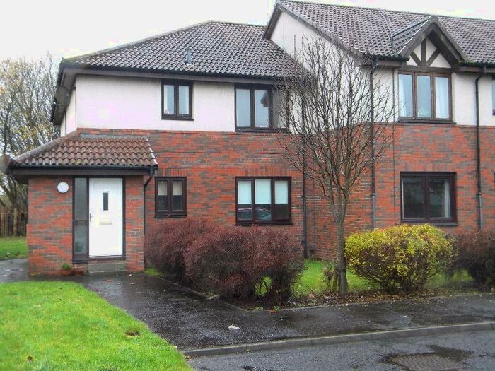 2 Bedroom Flat To Rent In Queens Drive, Troon, South Ayrshire, KA10