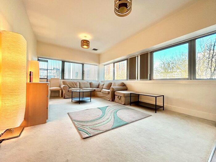 2 Bedroom Apartment For Sale In Avebury Boulevard, Milton Keynes, MK9