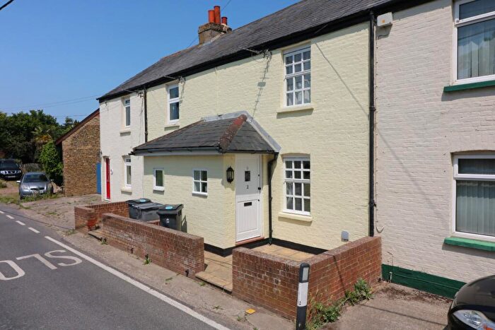 2 Bedroom Terraced House For Sale In Beacon Lane, Woodnesborough, CT13