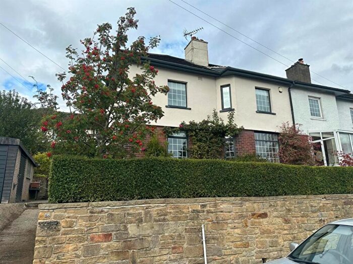 4 Bedroom Semi Detached House To Rent In Scott Lane West, Riddlesden, BD20