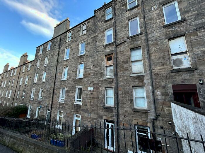 2 Bedroom Flat To Rent In Earlston Place, Meadowbank, Edinburgh, EH7