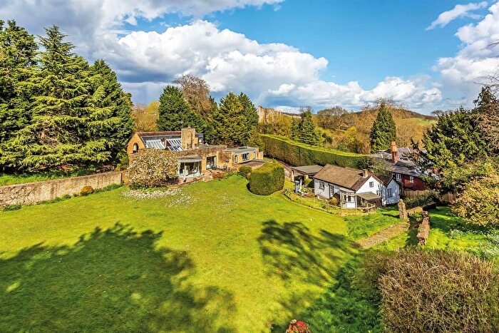 7 Bedroom Detached House For Sale In Portsmouth Road, Guildford, GU3