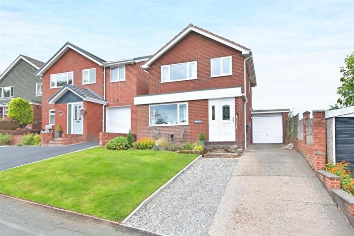 3 Bedroom Detached House For Sale In Kniveden Lane, Leek, ST13