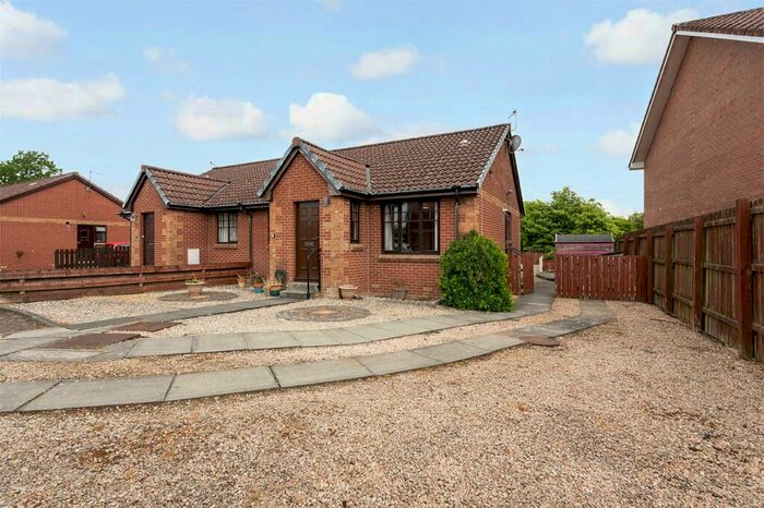 2 Bedroom Bungalow For Sale In Haining Grove, Maddiston, Falkirk, Stirlingshire, FK2