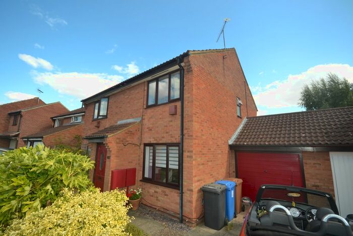 2 Bedroom Semi-Detached House To Rent In Maple Drive, Chellaston, Derby, DE73