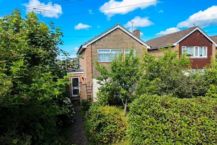 3 Bedroom Detached House For Sale In Hythe Road, Willesborough, TN24