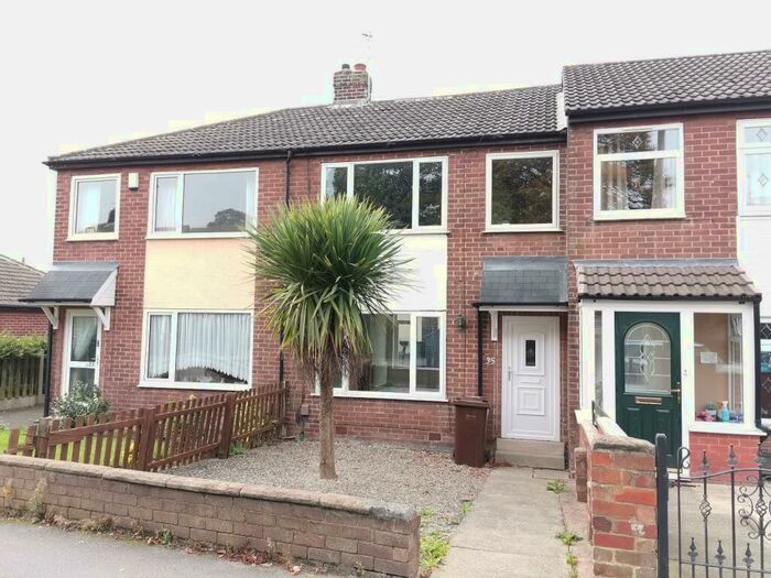 3 Bedroom House To Rent In Springfield Avenue, Morley, Leeds, West Yorkshire, Uk, LS27