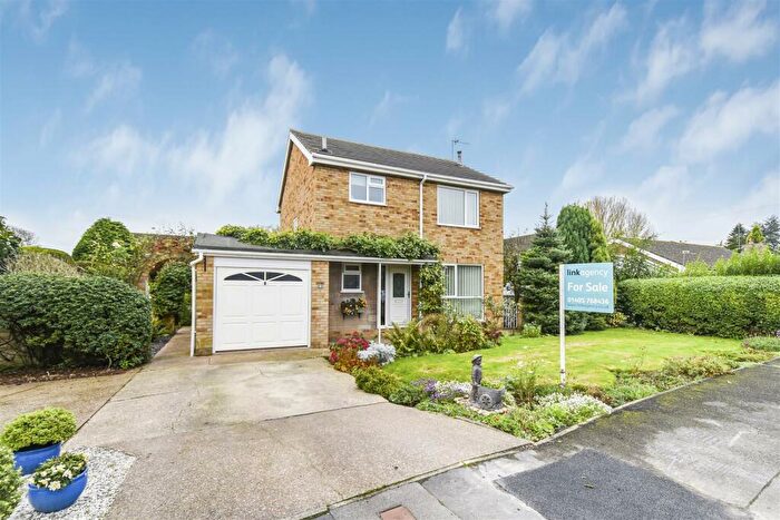 3 Bedroom Detached House For Sale In Roseacres, Hook, Goole, DN14